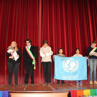 Imperia: l'Unicef nomina il sindaco Paolo Strescino difensore ideale dei bambini