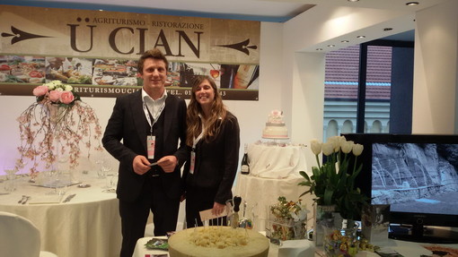 L'agriturismo 'Ü Cian' di Isolabona presente al 'Salone degli Sposi', visitabile oggi e domani al Palafiori di Sanremo L'agriturismo 'Ü Cian' di Isolabona presente al 'Salone degli Sposi', visitabile oggi e domani al Palafiori di Sanremo