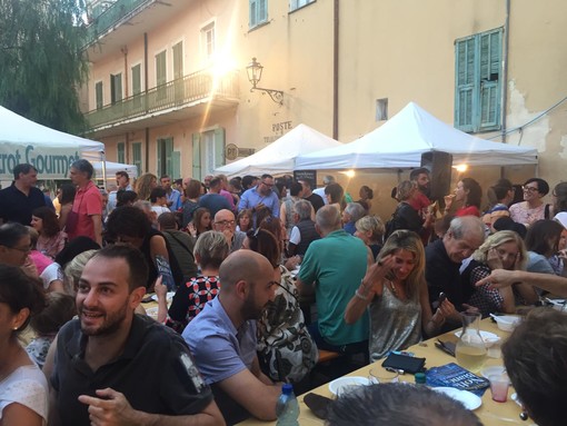 "Bordighera Un paese di sapori", tutto pronto per la quarta edizione dell'appuntamento nella città alta "Bordighera Un paese di sapori", tutto pronto per la quarta edizione dell'appuntamento nella città alta