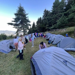 Quaranta bambini a 'Una notte in tenda', il sindaco di Camporosso: "Occasione per conoscere la natura" (Foto)