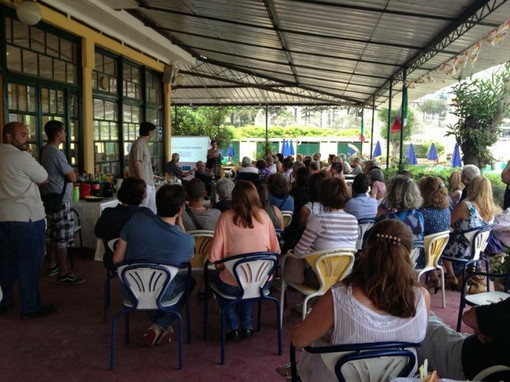 Sanremo: grande successo per la seconda serata di beneficenza 'Una domenica per crescere' Sanremo: grande successo per la seconda serata di beneficenza 'Una domenica per crescere'