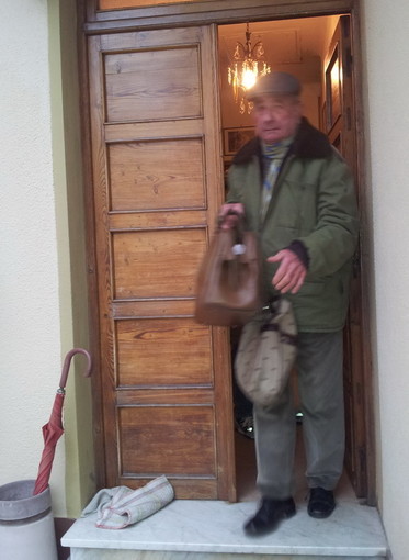 82enne di Arma di Taggia costringe la moglie invalida a 40 anni di angherie, arrestato dalla Polizia