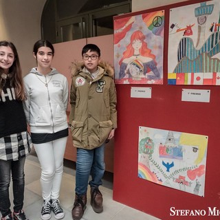 Sanremo: la premiazione del concorso 'Un poster per la pace', 136 disegni in gara e due vincitrici (Foto e Video)