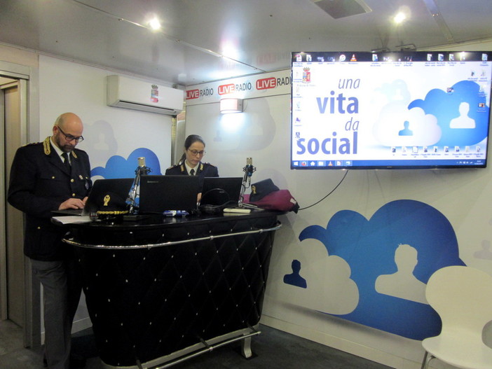 #Festival2017: anche quest'anno torna a Sanremo 'Una vita da social' della Polizia di Stato #Festival2017: anche quest'anno torna a Sanremo 'Una vita da social' della Polizia di Stato