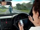'Giro di vite' della stradale all'uso del cellulare in auto: giovane fermato con due telefoni in mano alla guida 'Giro di vite' della stradale all'uso del cellulare in auto: giovane fermato con due telefoni in mano alla guida