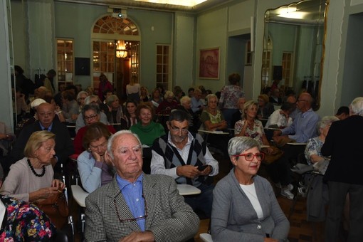 Sanremo: ieri all'Unitre una lezione all'insegna della classicità intitolata ‘Nox est perpetua una dormienda’