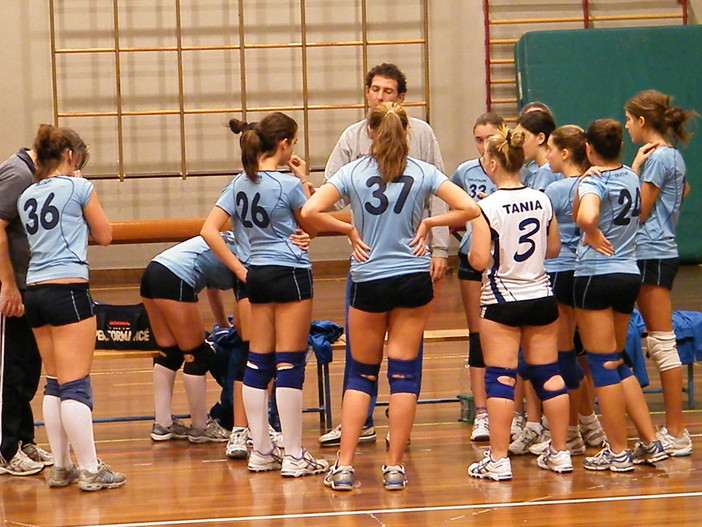 Pallavolo: nella finale provinciale Under 16 la Maurina raddoppia vincendo contro la Nuova Lega Pallavolo Sanremo 3-1 Pallavolo: nella finale provinciale Under 16 la Maurina raddoppia vincendo contro la Nuova Lega Pallavolo Sanremo 3-1
