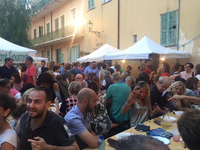 "Bordighera Un paese di sapori", tutto pronto per la quarta edizione dell'appuntamento nella città alta "Bordighera Un paese di sapori", tutto pronto per la quarta edizione dell'appuntamento nella città alta