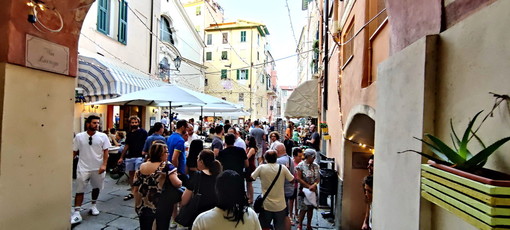 Bordighera: domani sera al via nel paese alto la sesta edizione d' 'Un paese di Sapori' Bordighera: domani sera al via nel paese alto la sesta edizione d' 'Un paese di Sapori'