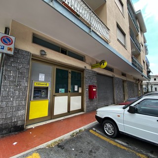 L'ufficio postale di via Dante