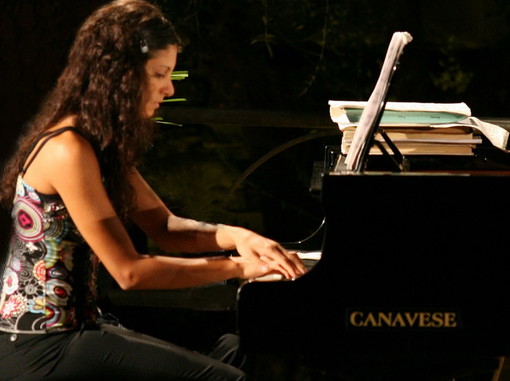 Sanremo: concerto di Veronica Rudian al Point Barabino