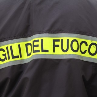 Principio d'incendio su un camion sull'Autostrada A10 in una galleria tra San Bartolomeo ed Andora Principio d'incendio su un camion sull'Autostrada A10 in una galleria tra San Bartolomeo ed Andora