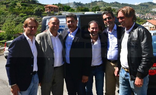 Vallecrosia: il commento di Fabio Perri dopo la visita di ieri del candidato Giovanni Toti (FI) Vallecrosia: il commento di Fabio Perri dopo la visita di ieri del candidato Giovanni Toti (FI)