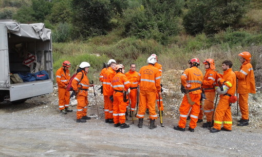 Conclusa la prima fase dei corsi per la formazione di Operatori Volontari di Protezione Civile e Antincendio Boschivo