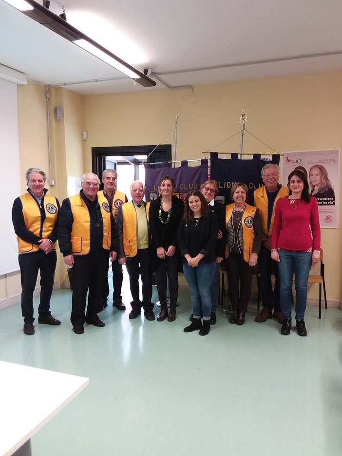 Bordighera: conferenza sui vaccini organizzata dai Lions per gli studenti del Montale Bordighera: conferenza sui vaccini organizzata dai Lions per gli studenti del Montale