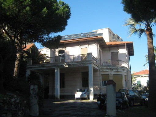 Imperia: "Nessun vincolo su villa Carpeneto", il Comune la inserisce nel piano delle alienazioni immobiliari" Imperia: "Nessun vincolo su villa Carpeneto", il Comune la inserisce nel piano delle alienazioni immobiliari"