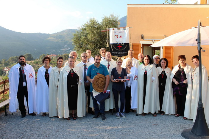 L’agriturismo ‘Monaci Templari’ di Seborga è la nuova 'Grangia' del Veospss, Pauperes Commilitones Christi Templique Salomonis L’agriturismo ‘Monaci Templari’ di Seborga è la nuova 'Grangia' del Veospss, Pauperes Commilitones Christi Templique Salomonis