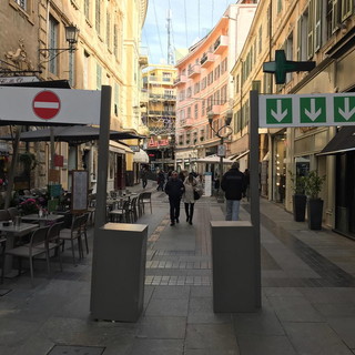 Sanremo: al via l'operazione sicurezza per il Festival, per la prima volta installate le transenne 'antipanico' (Foto)