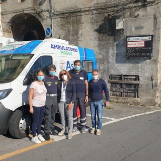 Montalto Carpasio: ieri nel piccolo centro della Valle Argentina il 'Camper Vaccinale' della Asl 1 Imperiese (Foto) Montalto Carpasio: ieri nel piccolo centro della Valle Argentina il 'Camper Vaccinale' della Asl 1 Imperiese (Foto)
