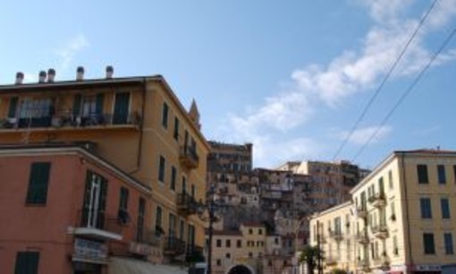 Ventimiglia: fondi regionali per il recupero delle facciate del Centro Storico, secondo Scullino ad oggi sarebbero inutilizzabili