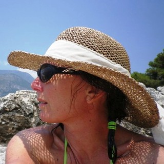 Domani presentazione del libro “Viaggiando in Riviera: disegni e racconti di Frontiera” a Bordighera Book Festival