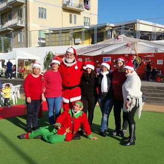 Sanremo: grande successo ieri per il 'Villaggio di Natale' organizzato dal circolo Acli di Poggio