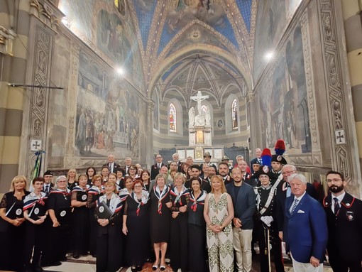 Ventimiglia celebra la 212° annuale di fondazione dell'Arma dei carabinieri (Foto e video)