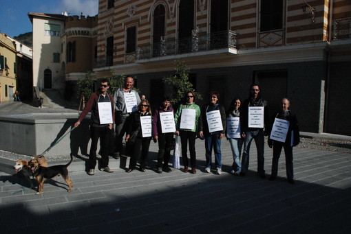 Castellaro: inaugurazione con Burlando, la protesta per la cava di 'Rocche Croaire'