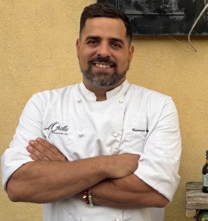 Vele d'Epoca, lo chef Agrillo porta in scena la cucina della longevity con La Dolce Liguria Vele d'Epoca, lo chef Agrillo porta in scena la cucina della longevity con La Dolce Liguria