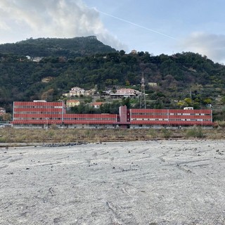 L'ex caserma dei Vigili del Fuoco a Bevera L'ex caserma dei Vigili del Fuoco a Bevera