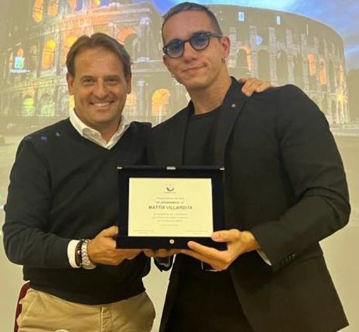 Imperia: l'Assessore Scajola premia il savonese Mattia Villardita al convegno ‘Il Volontariato secondo Spider-Man’ Imperia: l'Assessore Scajola premia il savonese Mattia Villardita al convegno ‘Il Volontariato secondo Spider-Man’