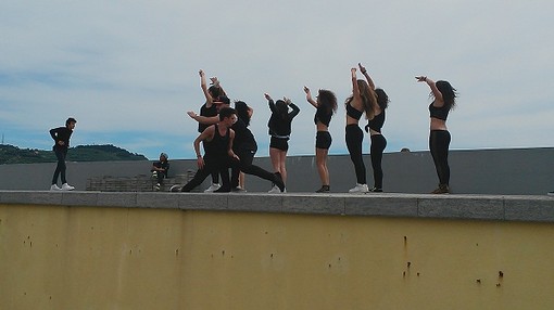 Imperia: ecco foto e video del backstage per il video che andrà ai Mondiali di Calcio