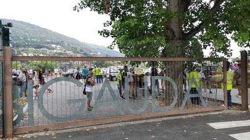 Camporosso: per l'allerta arancione domani chiuso il punto vaccinale del Palabigauda