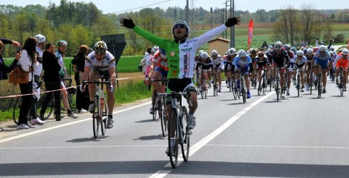 Ciclismo: Tonino Camillò del Zero Team Bordighera vincitore a Casanova