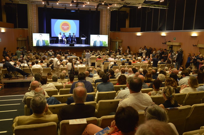 Genova: è scattato oggi nel capoluogo 'Vivaio Liguria', il progetto di Toti per il rilancio del centrodestra (Foto e Video)