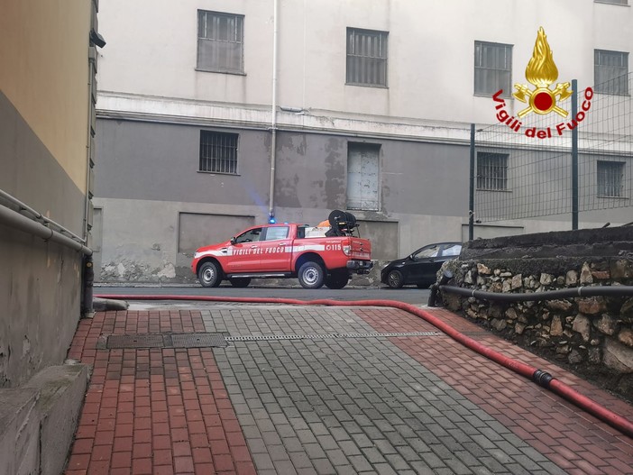 Maltempo sulla nostra provincia: una ventina gli interventi dei VVF, chiusa l'autostrada tra Imperia Est e Ovest Maltempo sulla nostra provincia: una ventina gli interventi dei VVF, chiusa l'autostrada tra Imperia Est e Ovest