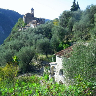 Domenica prossima con 'Ponente experience' una escursione ad anello al villaggio di Peillon (Nizza) Domenica prossima con 'Ponente experience' una escursione ad anello al villaggio di Peillon (Nizza)