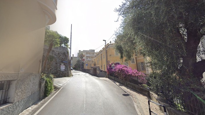 Sanremo: lavori di Italgas, via Duca degli Abruzzi chiusa per due giorni Sanremo: lavori di Italgas, via Duca degli Abruzzi chiusa per due giorni