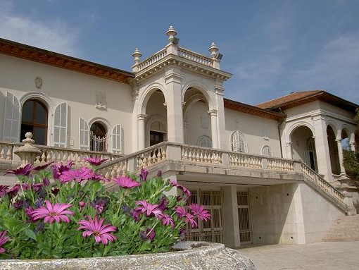 Sanremo: la Corale di Poggio propone Canti Natalizi a Villa Ormond