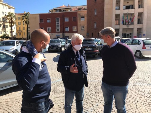 Visita del responsabile infrastrutture del Pd Marco Simiani ieri a Ventimiglia e in Val Roya (Foto)