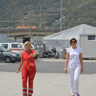 Ventimiglia: terminata la visita di Lara Comi "Vorrei tornare qui al termine di questa emergenza" (Foto e Video) Ventimiglia: terminata la visita di Lara Comi "Vorrei tornare qui al termine di questa emergenza" (Foto e Video)