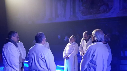 Imperia: grande successo ieri sera all’Oratorio di San Pietro al Parasio per lo spettacolo “Voci di storia cittadina sotto gli affreschi”