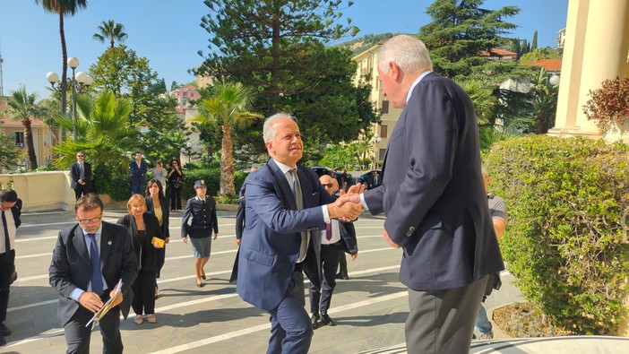 Visita del Ministro Piantedosi a Ventimiglia: la Uil “Porteremo al tavolo un approccio umano" Visita del Ministro Piantedosi a Ventimiglia: la Uil “Porteremo al tavolo un approccio umano"