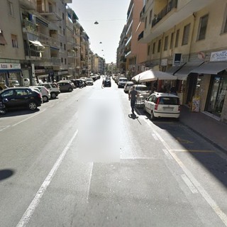 Sanremo: automobilisti attenzione, truffa del finto incidente in riviera. Una donna l'ha evitata ieri in via Pietro Agosti