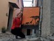 Taggia: dipinge gli sportelli del gas nel centro storico, la storia curiosa di Valeska Cotza