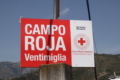 Intervento di 'Rete Sanremo Solidale' sulla situazione migranti a Ventimiglia: “Non riescono a rendersi magicamente invisibili”