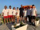 Matteo Varnier con Luca Ramone titolare dello stabilimento balnearee il suo staff e con tutti i ragazzini del Volley Primavera Imperia