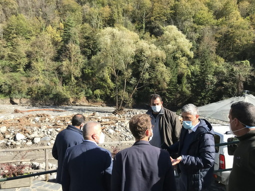 In vista della dichiarazione dello stato di emergenza, visita dei portavoce M5S nelle zone colpite dal maltempo In vista della dichiarazione dello stato di emergenza, visita dei portavoce M5S nelle zone colpite dal maltempo