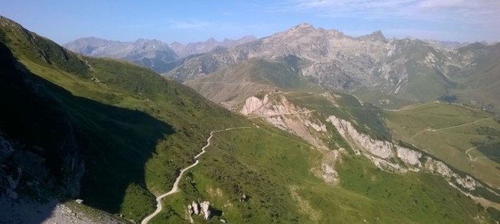 Sabato 29 giugno riapre la Via del Sale Limone-Monesi: 15 euro l'accesso per auto, moto e quad (VIDEO) Sabato 29 giugno riapre la Via del Sale Limone-Monesi: 15 euro l'accesso per auto, moto e quad (VIDEO)