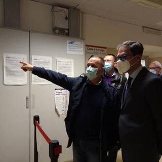 Bordighera: a causa del Covid nessun evento per Sant'Ampelio, il Sindaco visita il Saint Charles (Foto)